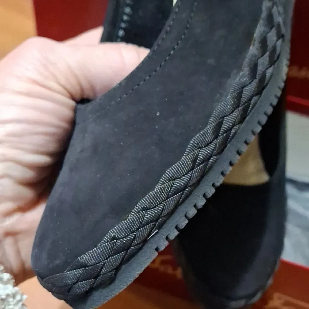 Salvatore Ferragamo Elegant Black Heels